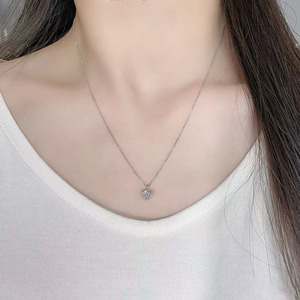 Collares y Colgantes Minimalistas de Cadena Fina con Diamantes Cultivados en Laboratorio de Platino Pt950, Corte Corazón, para Mujer - Product Image 4