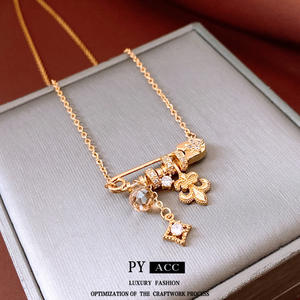 Collier avec pendentif <span class=keywords><strong>ancre</strong></span> <span class=keywords><strong>de</strong></span> <span class=keywords><strong>bateau</strong></span> en zircon incrusté <span class=keywords><strong>de</strong></span> plaqué or véritable, design personnalisé, chaîne <span class=keywords><strong>de</strong></span> clavicule, méthode solide, tempérament - Product Image 2