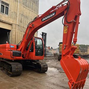 Excavadora de cadenas Doosan Daewoo DX140LC - Alta eficiencia, buena calidad, 1 año de garantía, motor y bomba incluidos - Product Image 5