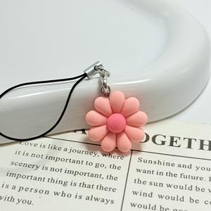 CHENXI Adorno Ligero para Mochila de Estudiante para Niñas con Llavero de Resina, Colgante para Bolso, Pequeño Accesorio de Regalo para Mejores Amigas - Product Image 3