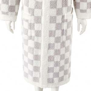 เสื้อคลุมถักลายหมากรุกสีม่วงย้อมผ้าไมโครไฟเบอร์ทำจากโพลีเอสเตอร์100% สีเขียวมหัศจรรย์ดีไซน์แฟชั่น - Product Image 1