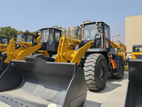 Chargeuse sur pneus 855T de 5,5 tonnes, moteur diesel 170 kW, godet inclus, marque chinoise, neuve, haute efficacité