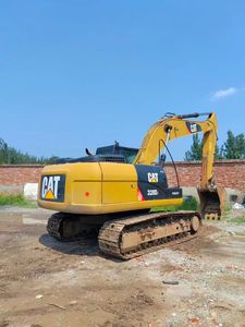 รถขุดตีนตะขาบมือสอง CAT320D2ใช้งานได้ดีน้ำหนัก20ตันพร้อมปั๊มเป็นส่วนประกอบหลัก - Product Image 2