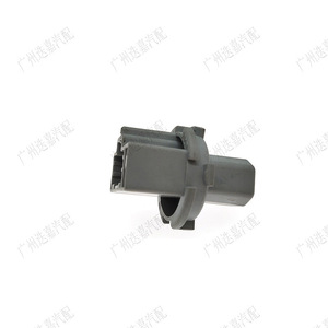 Rear Right Outer Taillight <b>Socket</b> 33514-S2R-003 T20W SY For CM5 CM6 GM2 <b>12V</b> Replacement Part - Product Image 2