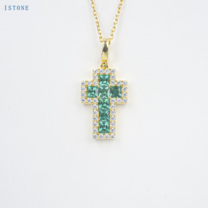 Collier pendentif croix en cristal taille émeraude 925 pour femme, bijoux haut de gamme - Product Image 1