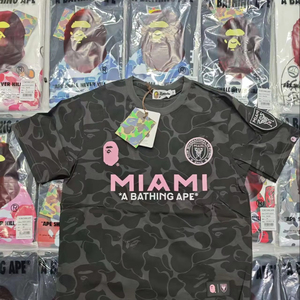 เสื้อฟุตบอลไทยคุณภาพสูงสำหรับฤดูร้อน - ชุดทีมแบบกำหนดเองสำหรับผู้ชาย วัสดุโพลีเอไมด์ ระบายอากาศได้ดี แห้งเร็ว - Product Image 1