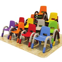 Chaise en plastique colorée pour enfants de la maternelle, prix préscolaire