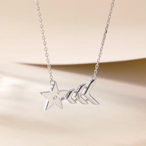 Collier pendentif Sunstar personnalisé en argent sterling 925 avec zircon taille brillant, design tendance à maillons pour les occasions de fête des femmes - Product Image 2