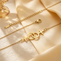 Collier Pendentif Minimaliste en Acier Inoxydable pour Couples, Symbole de Genre, Chic et Polyvalent, Doré, Meilleure Vente