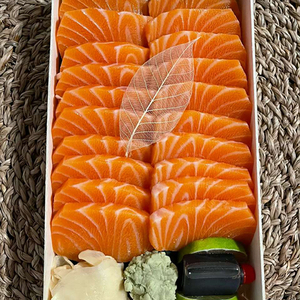 Récipient en bois de qualité alimentaire Boîte à sushi en gros Emballage alimentaire à usage unique Plateau alimentaire végétarien avec couvercle - Product Image 5