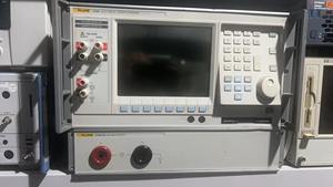 La norme d'alimentation électrique <span class=keywords><strong>Fluke</strong></span> 6100A de haute précision dans des conditions de travail complètes peut être fournie pour les laboratoires - Product Image 4