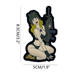 Parches de silicona de uniforme de equipo táctico personalizado de fábrica Parche de producto con logotipo de PVC suave Insignia Parches de PVC de goma - Product Image 3