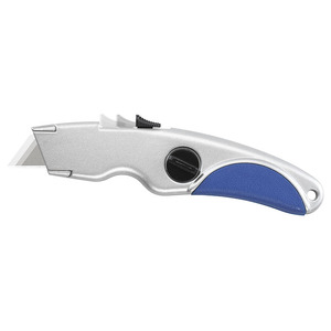 Cuchillo Multiusos Fervi con Hoja de Acero Inoxidable, Borde Recto, Grado Industrial, Mango de Plástico, Cuchillas de Repuesto Incluidas - Product Image 1
