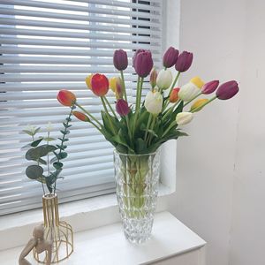 Tulipes artificielles 40 cm de haut, simulation PVC, plastique souple, pour décoration intérieure, arrangement pour la Saint-Valentin - Product Image 4