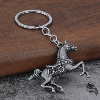 Porte-clés en métal créatif promotionnel en forme de poney, pour hommes et femmes, personnalisable, porte-clés en métal 3D en forme de cheval, accessoires souvenirs, vente en gros
