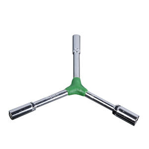 Llave de Tubo Tipo Y de Acero 45, Grado Industrial, Cromada y Pulida, Herramienta Hexagonal Multifuncional 00572 - Product Image 1