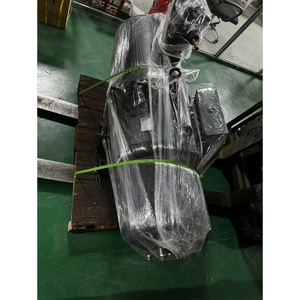 Compresseur à vis Hanzhong RC-2-180B, unité de compresseur d'air industriel stationnaire - Product Image 1