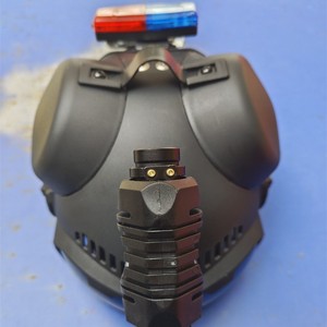 Casque tactique K9 noir à visière unique, résistant aux chocs, avec lampe torche et lampe flash pour chiens de travail, usage extérieur - Product Image 3