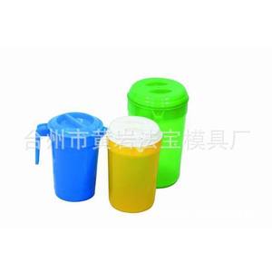 Carafe à eau froide en plastique 2,4 L 4 L avec couvercle sans BPA pour les fêtes - Product Image 2