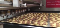 Machine à encruster les biscuits multifonctionnelle à trois couleurs, extrudeuse-déposeuse automatique de biscuits à triple trémie, industrielle