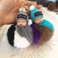 Porte-clés poupée bébé endormi avec pompon fleur et boule en fausse fourrure, porte-clés de voiture moelleux, porte-clés de sac