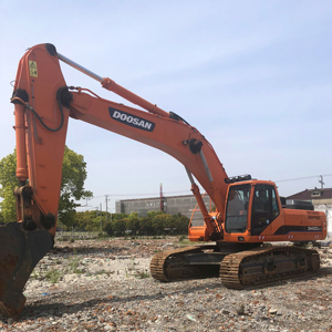 Excavatrice Doosan DH420LC-7 d'occasion en bon état, 42 tonnes, excavatrice sur chenilles hydraulique Doosan 420 à vendre - Product Image 3