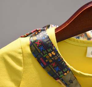 Conjuntos de Ropa de Verano para Niños, Producto de Tailandia, Incluye Camiseta Amarilla y Pantalón Blanco - Product Image 4