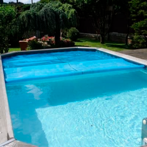 Cubierta retráctil para <span class=keywords><strong>piscina</strong></span>, plástico de burbujas de polietileno antioxidante, automática, de alta calidad, para <span class=keywords><strong>limpiar</strong></span> la <span class=keywords><strong>piscina</strong></span> - Product Image 2