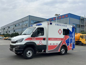 Ambulance de soins intensifs IVECOO 4X4 à prix compétitif pour les opérations de soins critiques et de sauvetage - Product Image 3