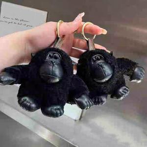 Mignon <span class=keywords><strong>Laine</strong></span> Grand Chimpanzé Voiture Porte-clés En Peluche Poupée Petit Singe Sac À Dos Ornement Suspendu Fourrure Pendentif - Product Image 3