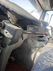 Camion tracteur HOWO NX 460HP d'occasion en <span class=keywords><strong>bon</strong></span> état, prix de gros avec 50% de réduction - Product Image 6