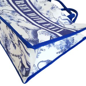 Sac fourre-tout personnalisé pour femme, grand sac de plage à bandoulière tendance avec motif couleur intégrale - Product Image 2