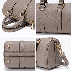 Estilo Retro Diseño de nicho Primera capa de cuero de vaca Guangzhou Bolsos de <span class=keywords><strong>mujer</strong></span> Senior Sense Fashion Crossbody Bag - Product Image 2