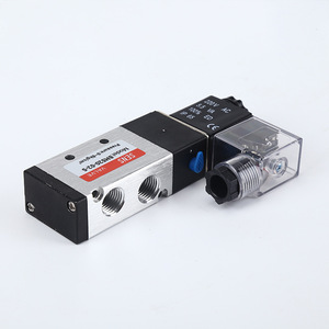 วาล์วโซลินอยด์ Senshi Electric รุ่น BM  มีสินค้าในสต็อกจำนวนมาก วาล์วควบคุมแบบ 2 ตำแหน่ง 5 ทาง ควบคุมด้วยระบบไพล็อต - Product Image 1