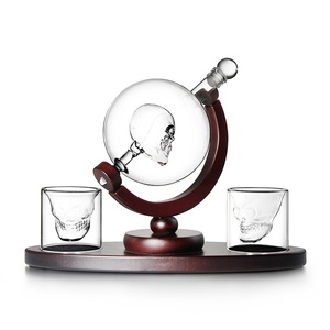 ユニークな鉛フリーガラススカルデカンターセットウイスキーガラスウイスキーデカンターギフトセット - Product Image 2