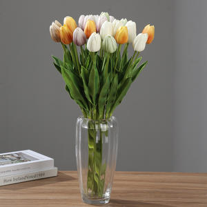 Tulipes artificielles en PU à longue tige de 25,5 pouces pour la Saint-Valentin, Pâques, décoration de table pour la maison, la cuisine, les mariages (vente en gros) - Product Image 1