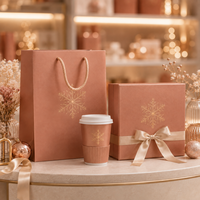 Gobelets en papier de Noël rose foncé avec boîte cadeau magnétique, ruban or champagne, ensemble A5 personnalisé de luxe pour cadeau de fête, vente en gros