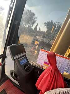 Excavatrice sur chenilles d'occasion KOMATSU PC200 du Japon, 20 tonnes, matériel de construction d'occasion, excavatrice de taille moyenne KOMATSU PC200 - Product Image 2