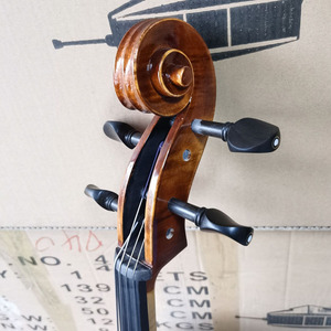 Violonchelo Yashi Profesional Hecho a Mano con Acabado Natural Flameado, con Arco <span class=keywords><strong>de</strong></span> Madera <span class=keywords><strong>de</strong></span> <span class=keywords><strong>Brasil</strong></span> y la <span class=keywords><strong>Mejor</strong></span> Calidad, Precio <span class=keywords><strong>de</strong></span> Fábrica - Product Image 5