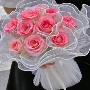 Emballage de bouquet DIY tendance : design festonné avec <span class=keywords><strong>gaze</strong></span> perlée, maille fixe imperméable en papier spécial - Product Image 3