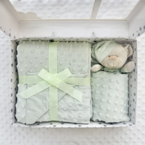 Mantas para Bebé Súper Suaves de Minky, Manta de Guardería Unisex para Recién Nacidos con Juguete de Peluche - Product Image 3