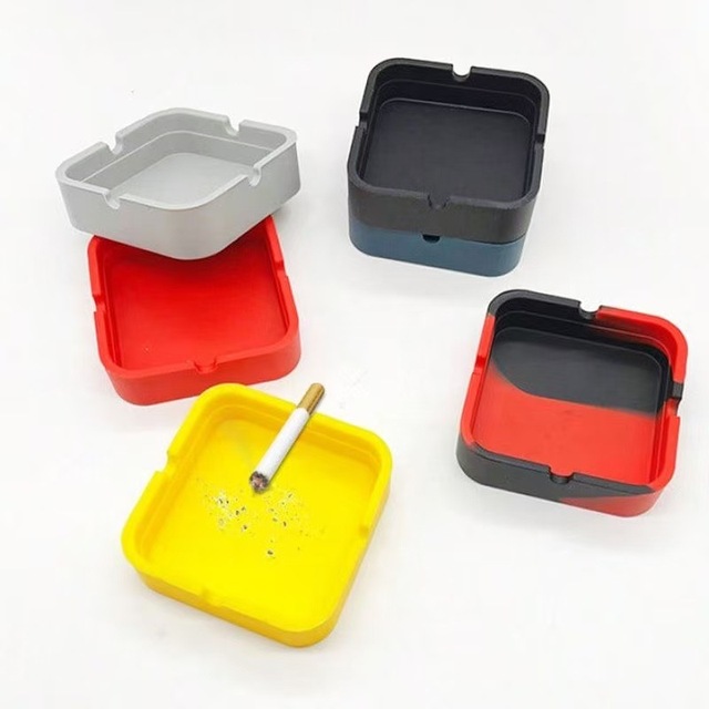 Portable Unbreakable Tabletop Smokeless Square Silicone Ashtray Heat Resistant Durable Easy Clean Customizable Classic Style