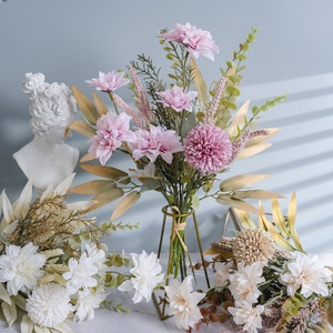 Bouquet de fleurs artificielles Serya Xiaolihua, rose et blanc, en tissu tissé plastique, décoration de mariage et de maison CF01236A - Product Image 1