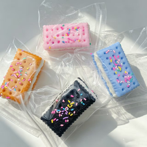 Juguetes antiestrés de silicona hechos a mano con forma de galletas, de rebote lento, para aliviar el estrés y la descompresión, para niños y adultos - Product Image 5