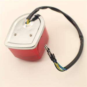 Luz Trasera para Motocicleta, Apta para Modificación de Luces Monkey, Luz Trasera Multifuncional LED para Motocicleta con Funciones de Freno, Posición y Direccional - Product Image 6