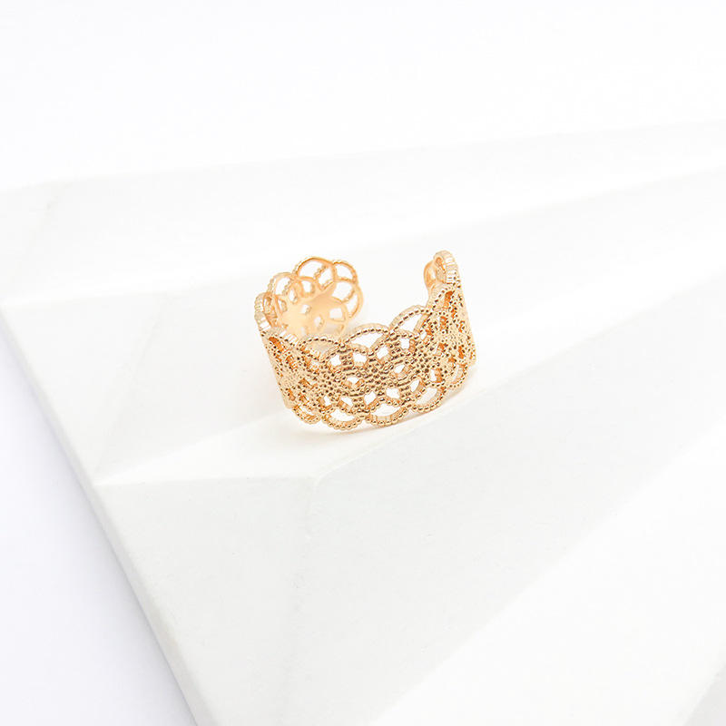 Normal gold (light color)