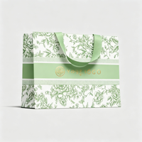 Sac en papier kraft recyclable personnalisé avec poignée en ruban et anse intérieure, en carton ivoire 190-230 g/m², impression de marque sur mesure