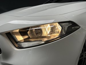<span class=keywords><strong>Mercedes</strong></span>-Benz <span class=keywords><strong>Clase</strong></span> <span class=keywords><strong>A</strong></span> <span class=keywords><strong>2022</strong></span> Usado, <span class=keywords><strong>a</strong></span> <span class=keywords><strong>180</strong></span> L 1.3T FWD, Sedán Compacto de Lujo, Luces LED, Cámara de Reversa, Entrada sin Llave, China VI - Product Image 5