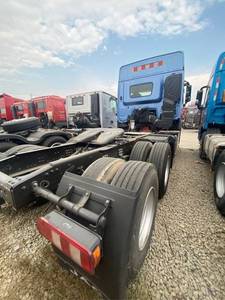 Cabeza Tractora JAC <span class=keywords><strong>Q7</strong></span> 510HP 6X4 Usada a Bajo <span class=keywords><strong>Precio</strong></span>, Modelo 2023 en Stock, Exportación Rápida, JAC Transworld Heavy Duty - Product Image 4