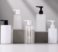 Flacon de recharge carré 500 ml pour shampoing d'hôtel, distributeur de lotion en plastique PET avec pompe, estampage doré, impression UV, pour gel douche, lotion corporelle, soin de la peau